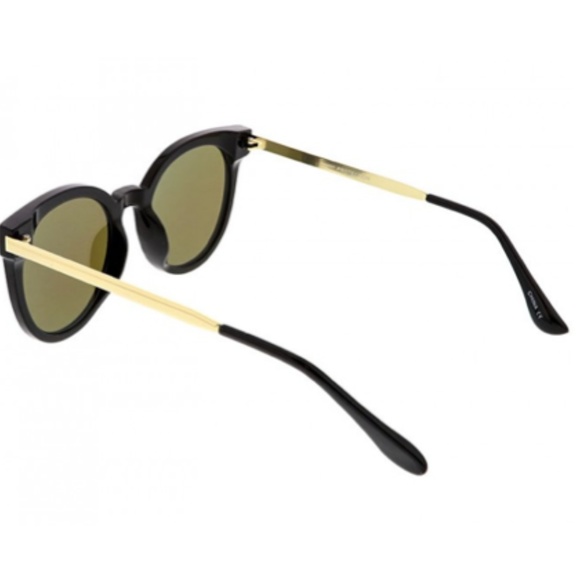 Classic Horn Rimmed Round Mirrored Sunglasses NEW! - Picture 2 of 5